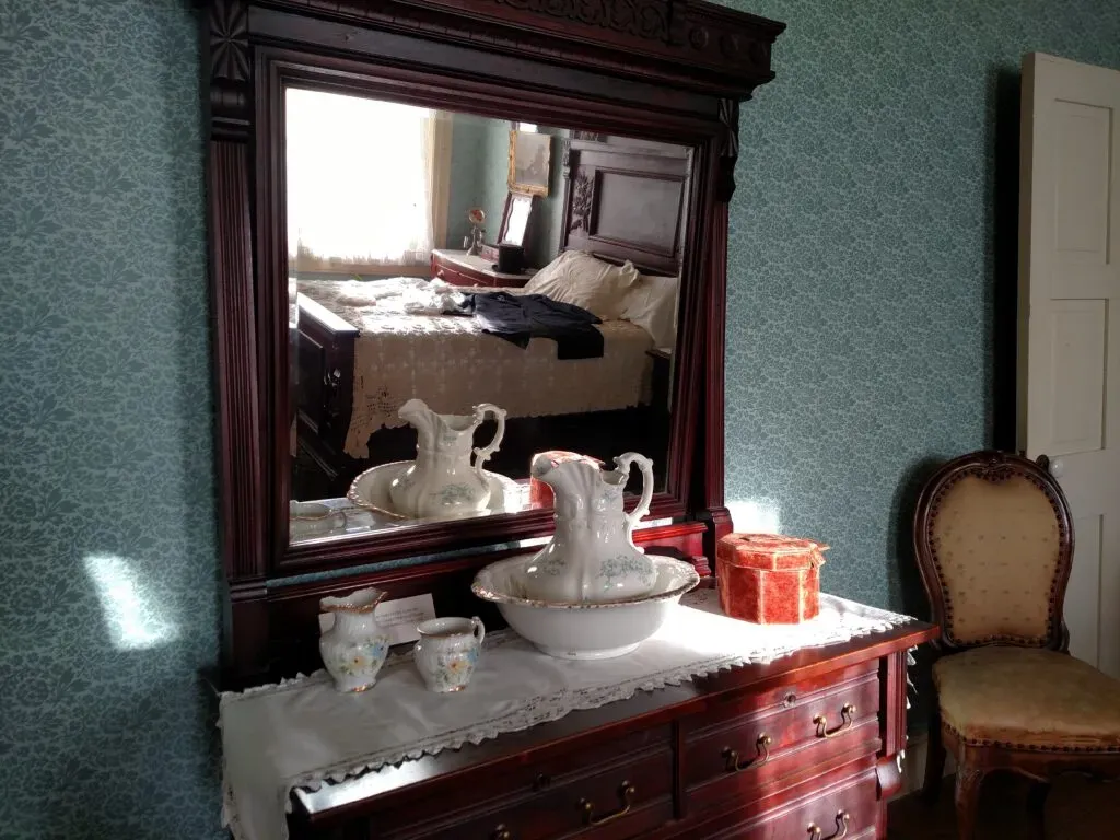 Master Bedroom Dresser