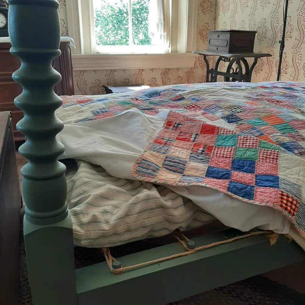 Southeast Bedroom Rope Bed
