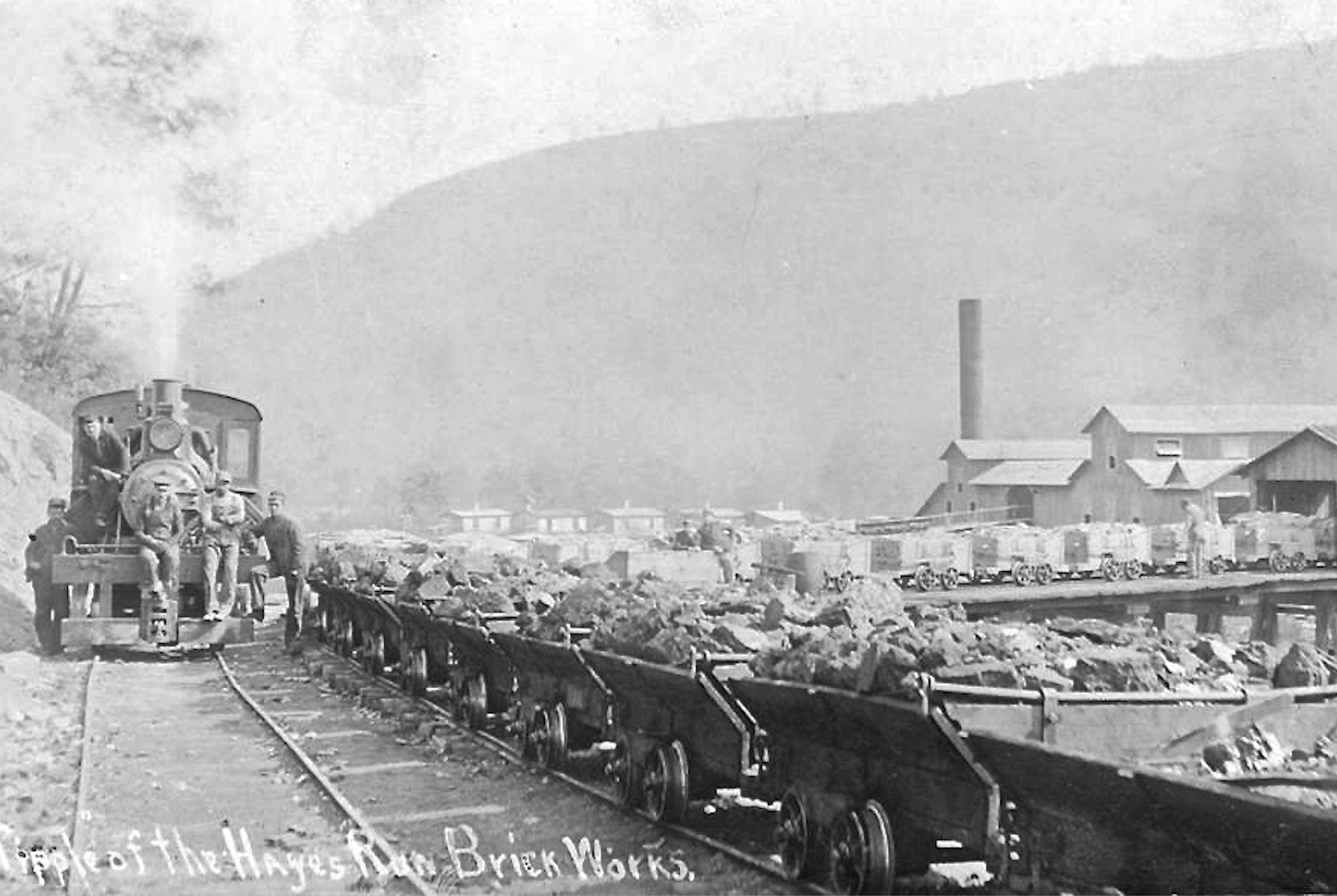A narrow gauge railroad or "dinkey" railroad brought raw clay from the mine to the Hayes Run brickyard. (Jim Davy