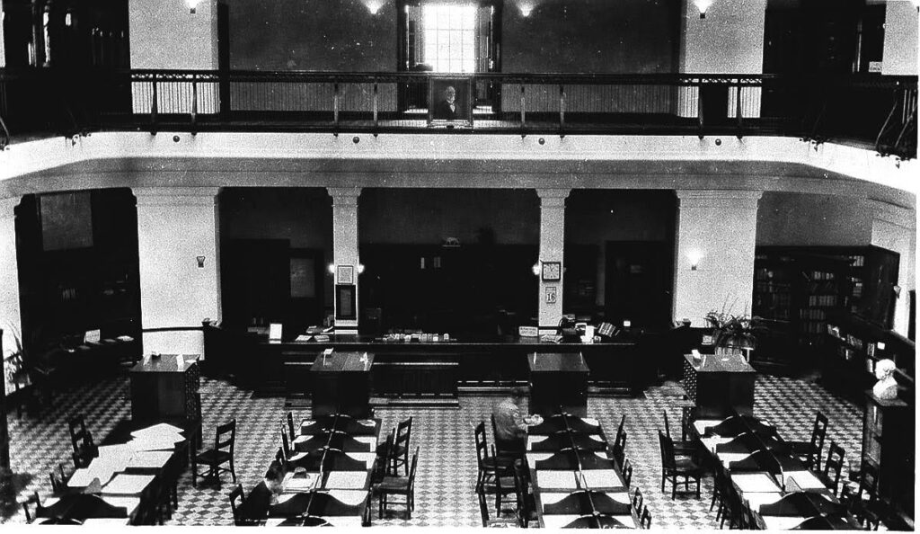 The Carnegie Library opened in 1904 with the stacks and seminar rooms surrounding the reading room. (Penn State