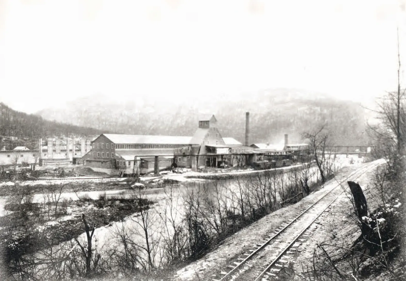Harbison-Walker of Monument, shown here in the 1940s, built and owned the entire town. It was a center for brickmaking for 50 years, and closed in 1953. | Collections of the Centre County Historical Society.